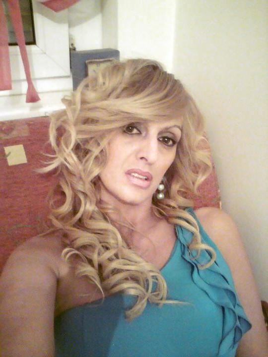 25P Kroatische MILF