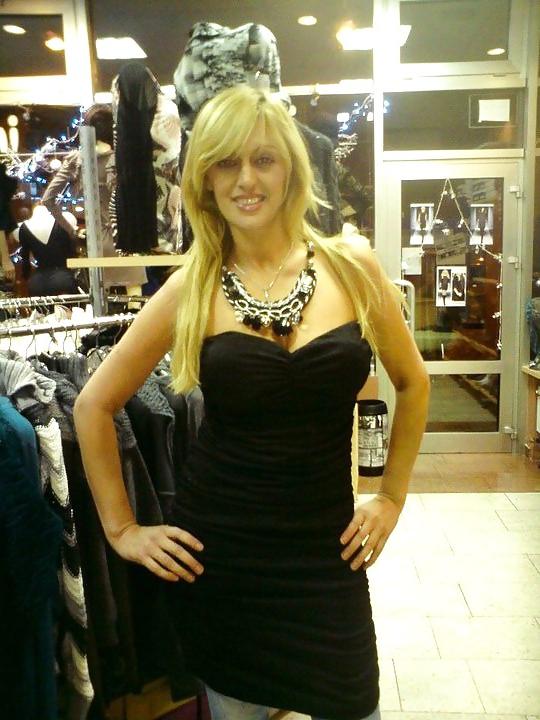 25P Kroatische MILF
