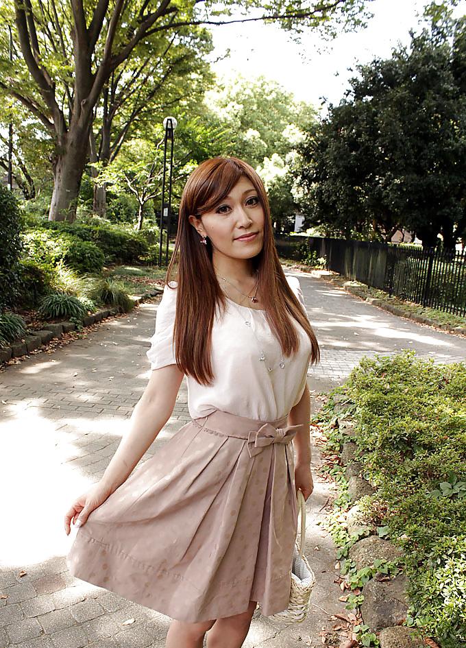 13P Japanese milf fucked in public