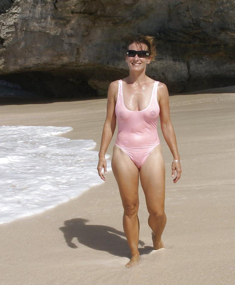 25P Beach