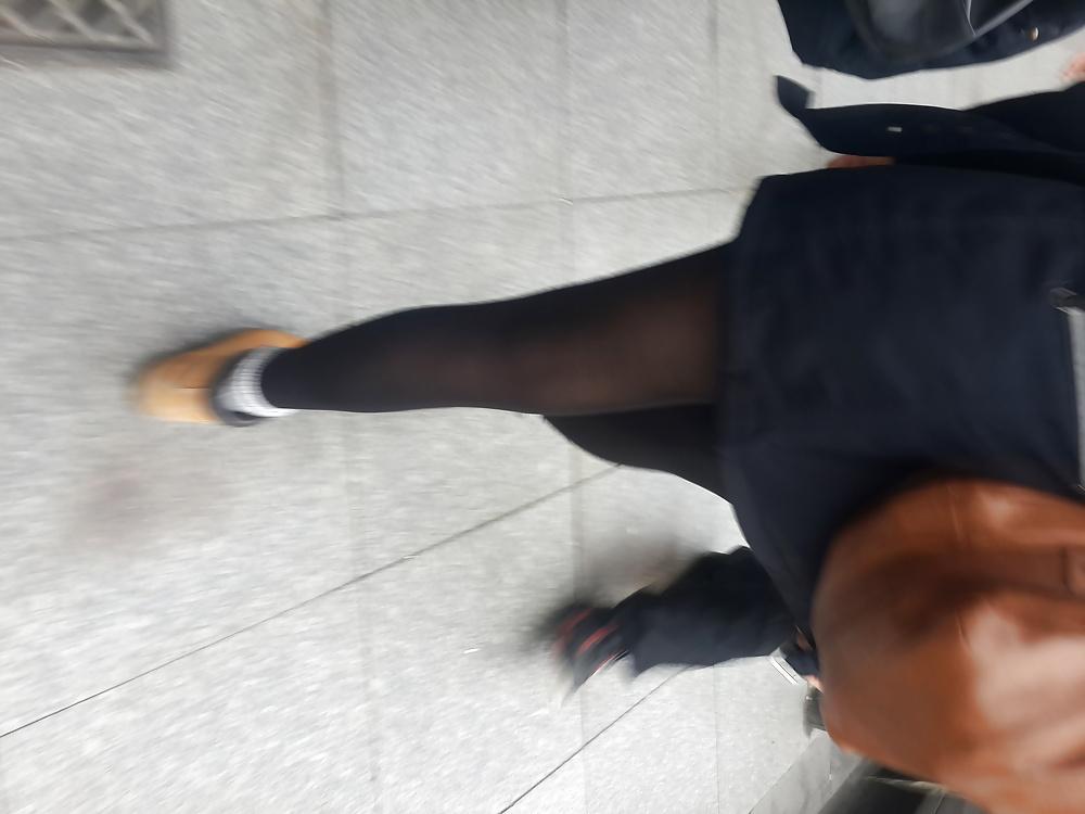 21P Turkish Candid Girl Nylon Tight Legs Ass  Mix