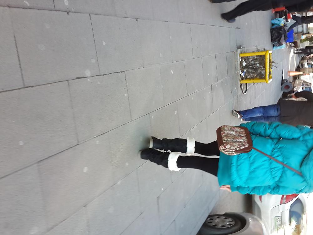 21P Turkish Candid Girl Nylon Tight Legs Ass  Mix