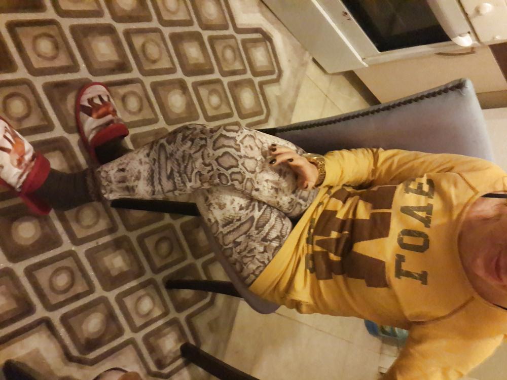21P Turkish Candid Girl Nylon Tight Legs Ass  Mix