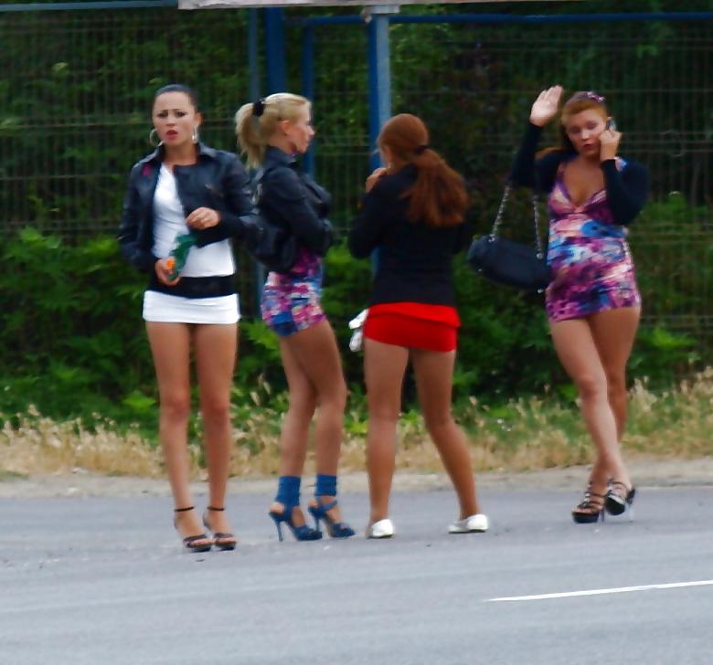 25P Prostitutes, hookers , putas