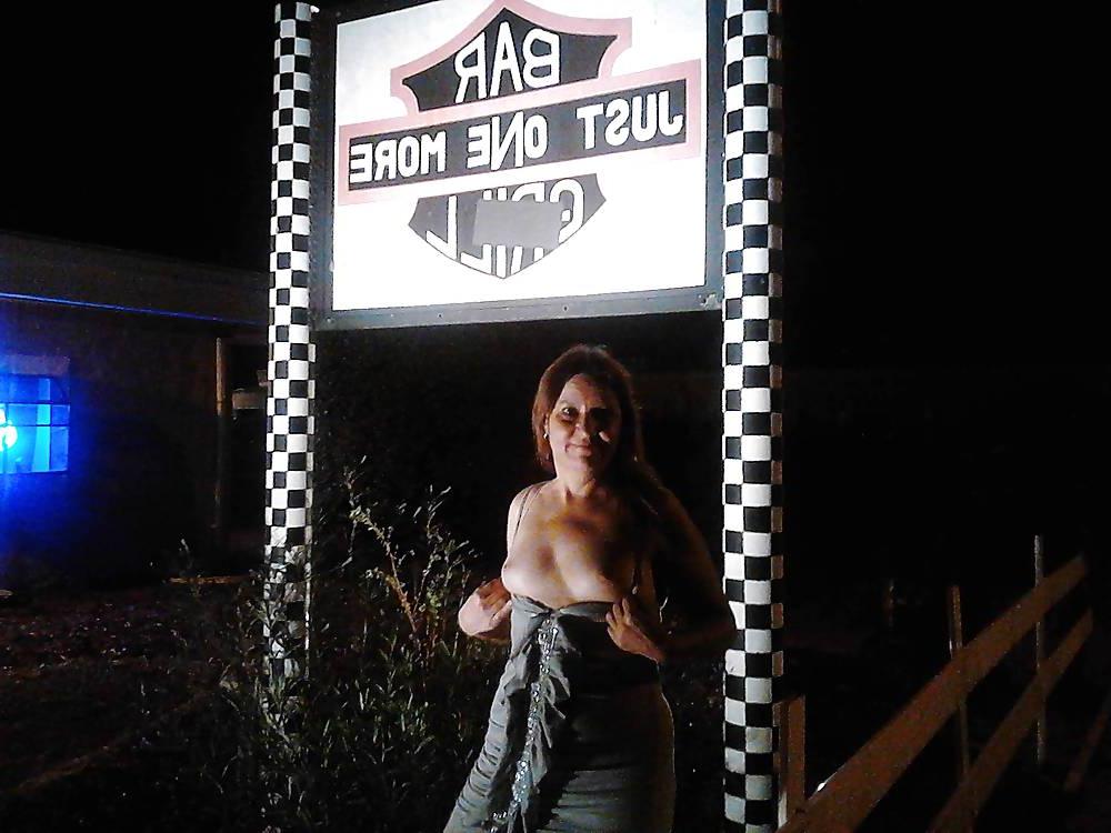 7P A flashing night out