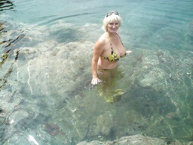 23P Busty Russian Woman 1348