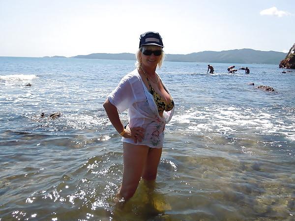 23P Busty Russian Woman 1348