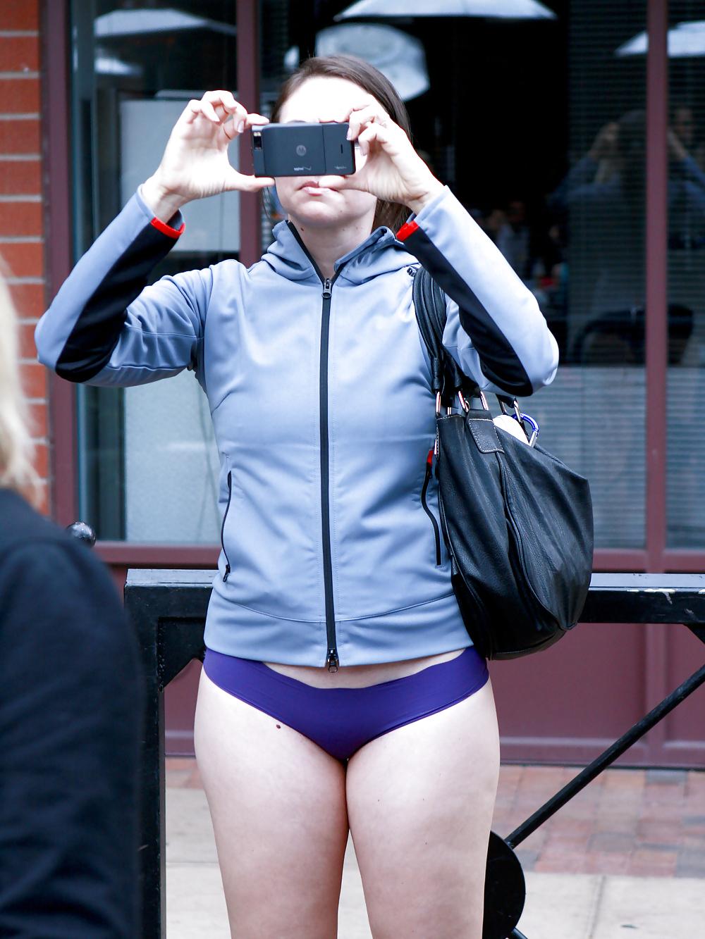 21P No Pants 2