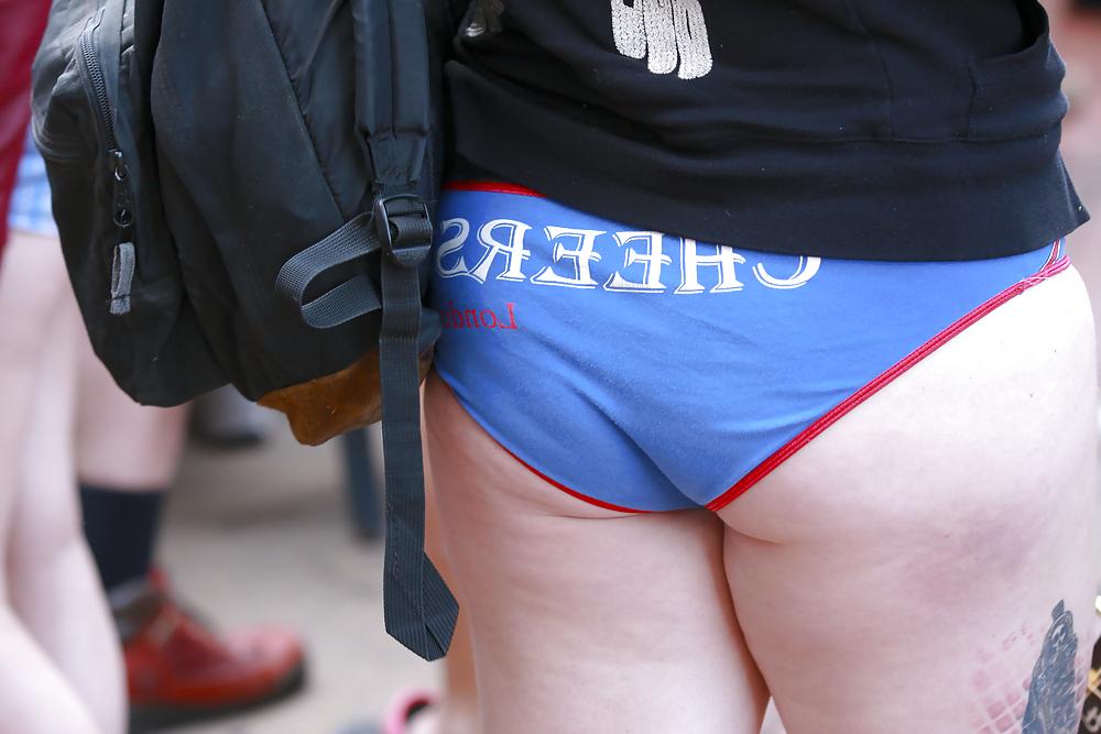 21P No Pants 2