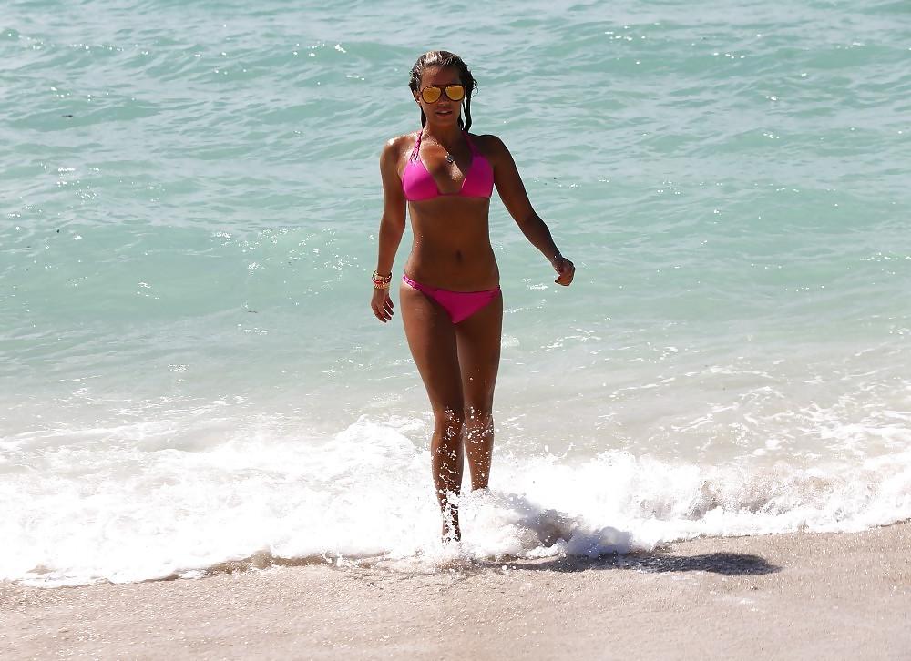 25P Beach Pics2 from Sylvie van der Vaart Miami October 2013
