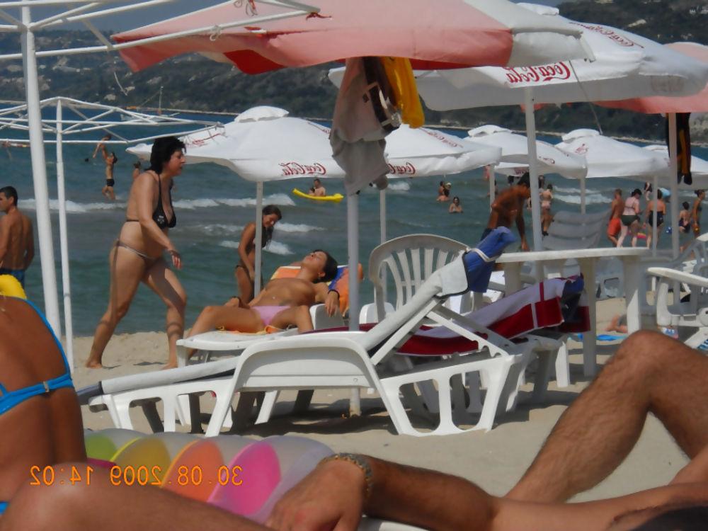 25P Bulgarian Beach Girls from Black Sea - XVI