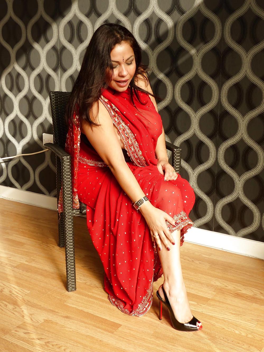 18P Sexy Indian Milf (part 4)