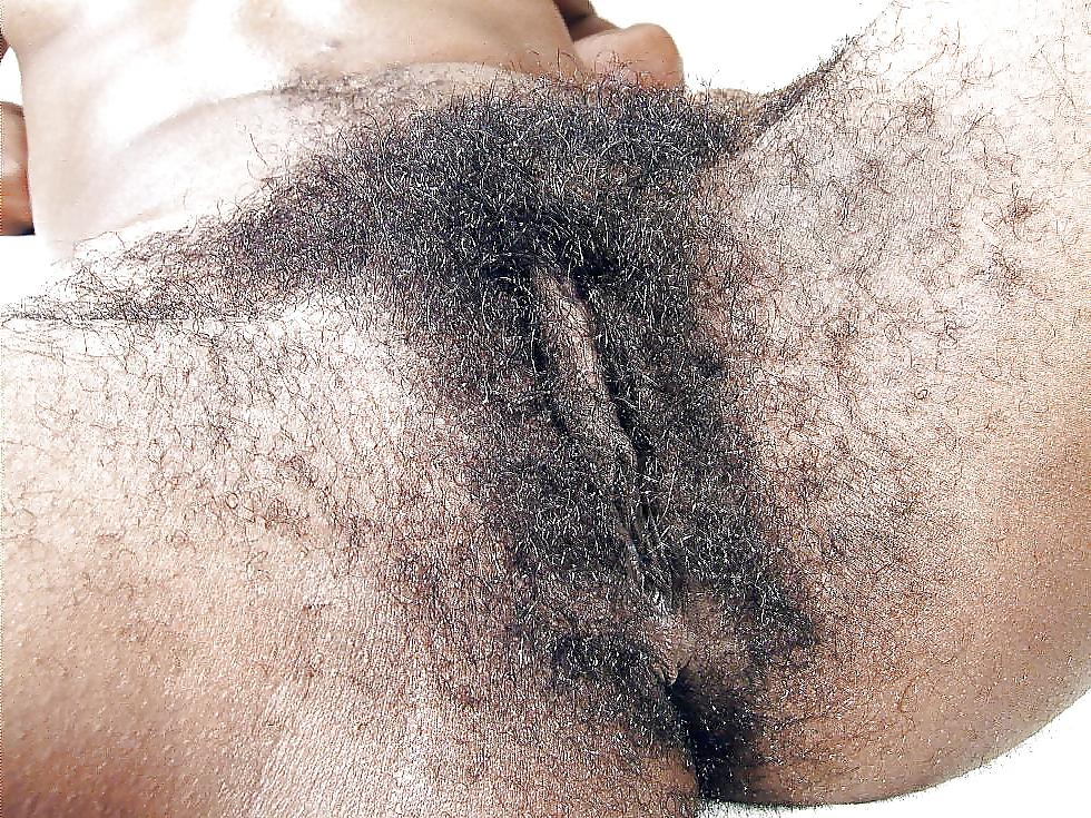 25P BLACK WOMAN