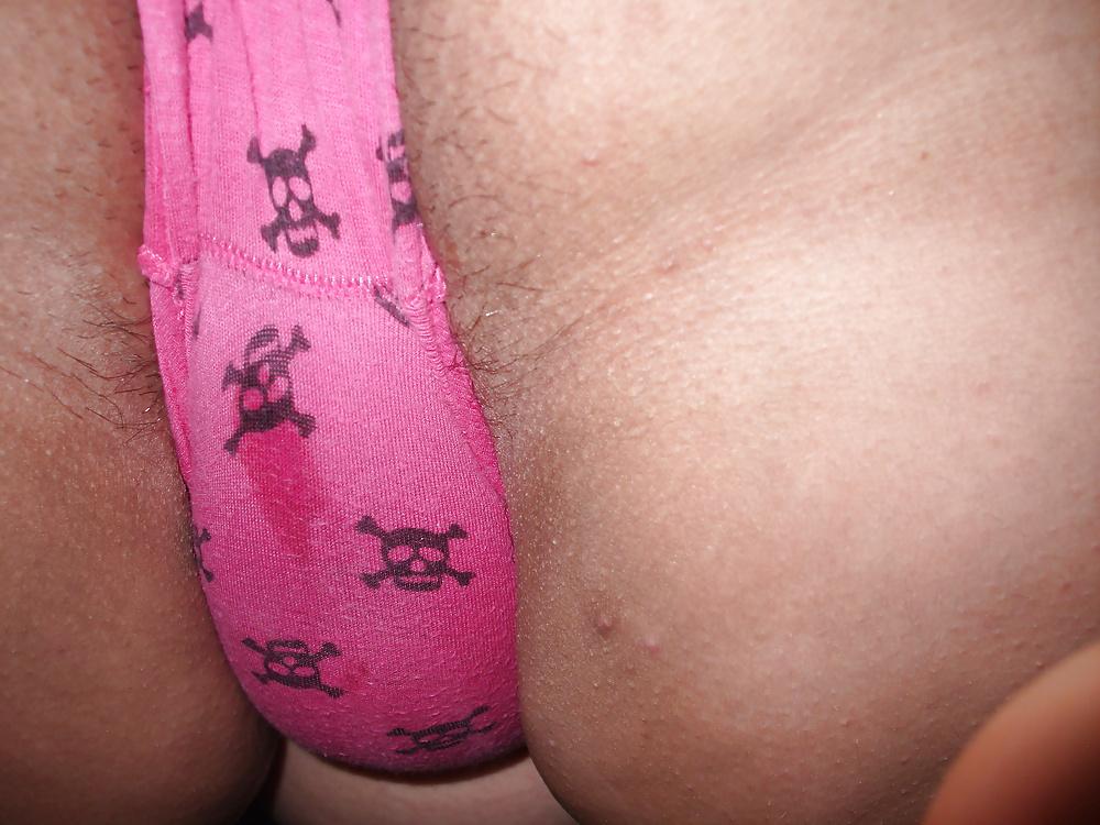 25P Hairy Panties rear view up close. Peek-a-Boo Pubes