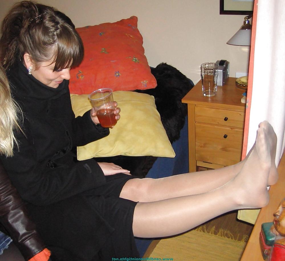 25P Nylon feet 53