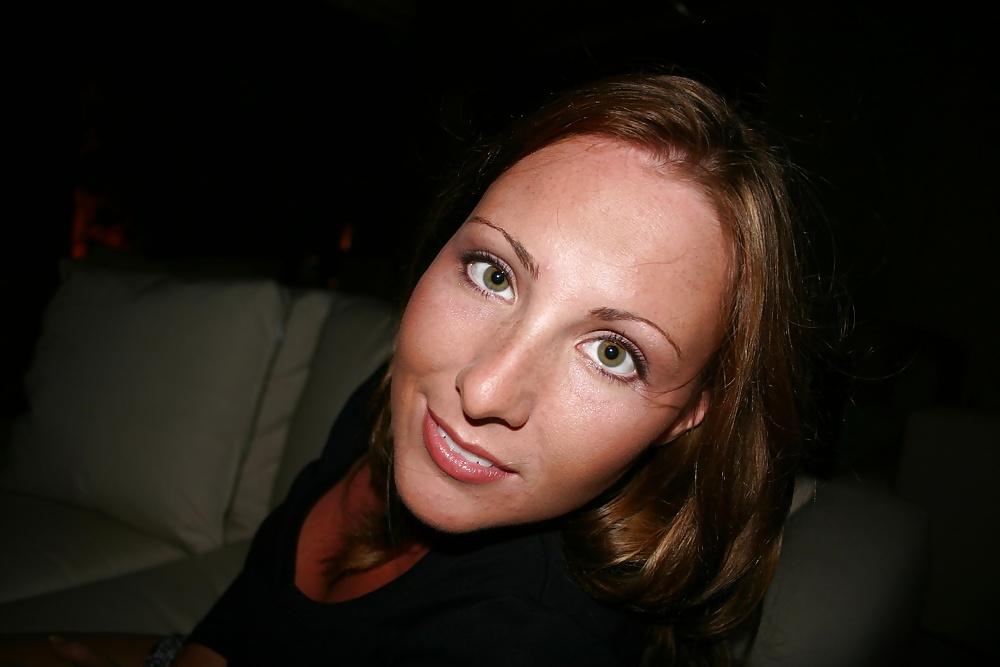 25P One of the most beautiful and sexy milf - Lost Camera