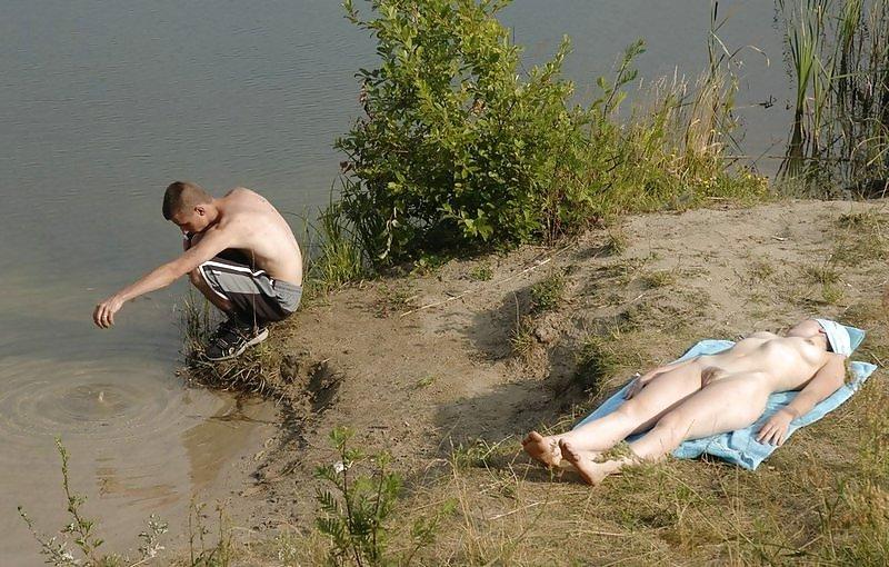 25P Nudist Beach Fun