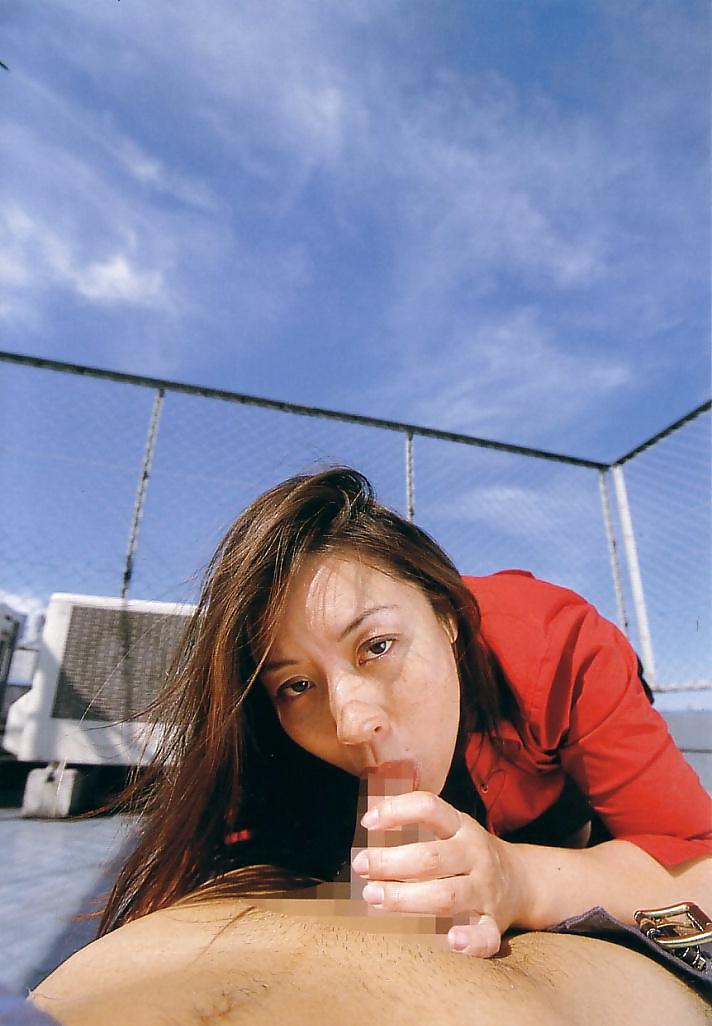20P Japanese Mature Woman 40