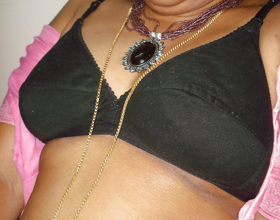 25P Dusky Milf