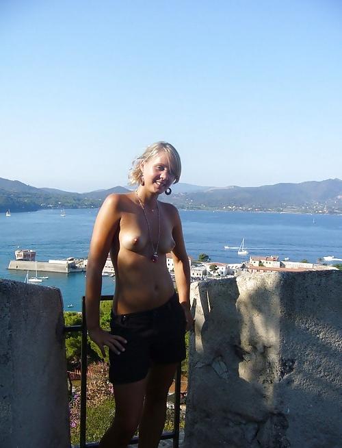 19P Flashing tits 4.