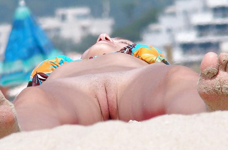 25P BeachVoyeuR 1 - No Face Beach - BVR