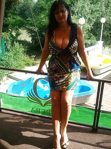19P Busty Russian Woman 1430