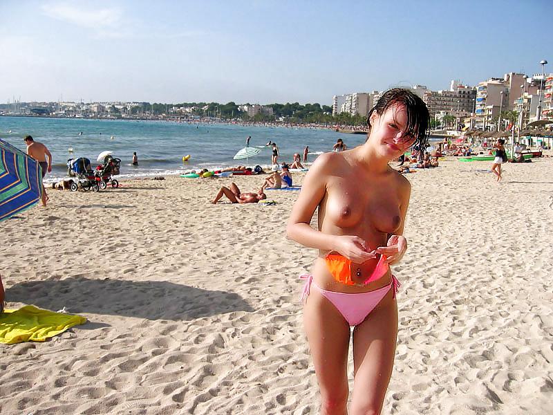 25P Beach Babes 17