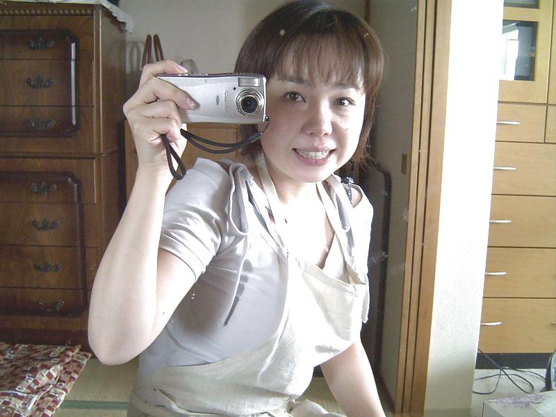 20P Japanese Mature Woman 41