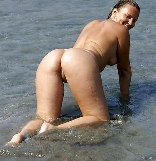 25P MILFs on the Beach - 53