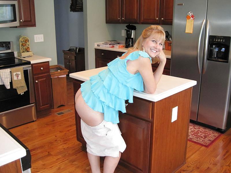 25P MILF Flashing - 51
