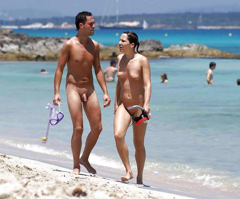 20P Naked at the beach 11.