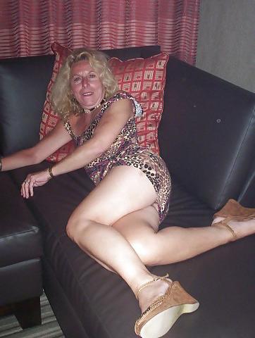 25P My hairy pussy for your enjoyment,,, 