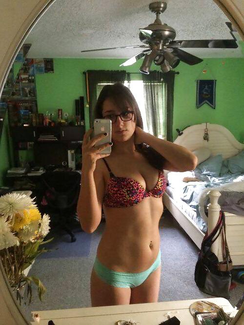 25P Self shot fitness girls 3
