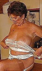 17P Grannies and milfs