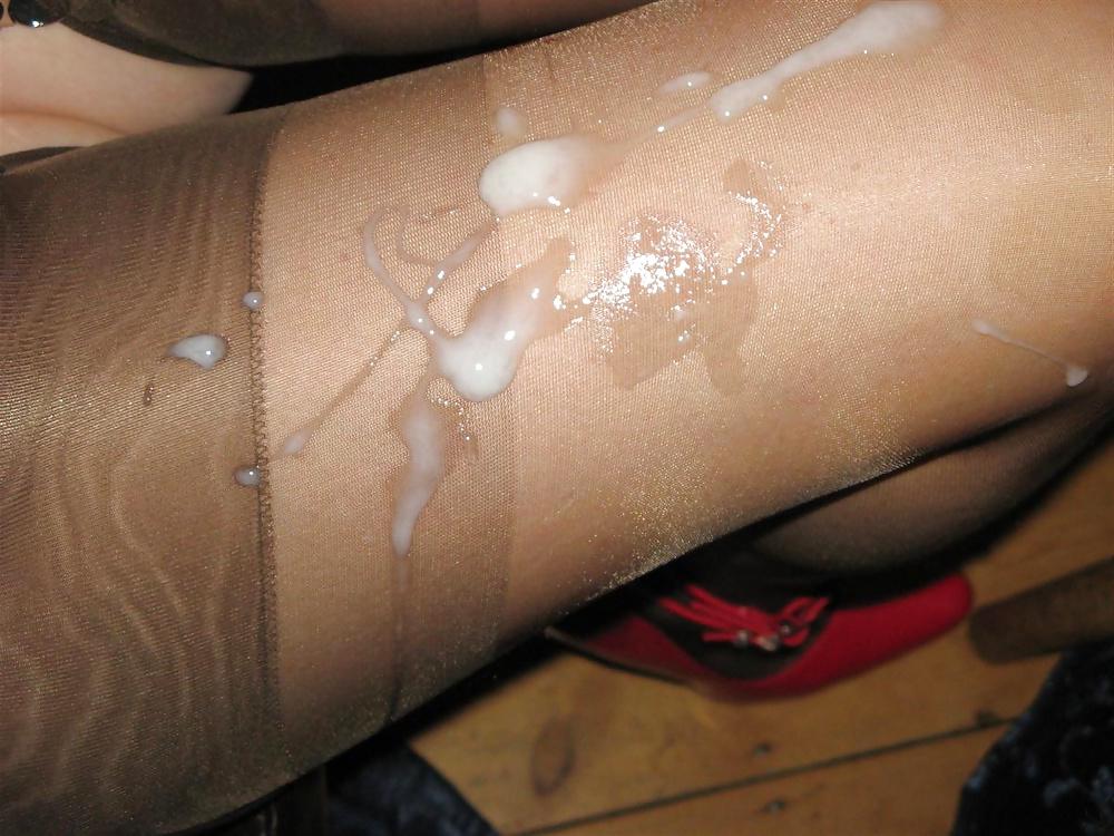 8P Nylons and Cum