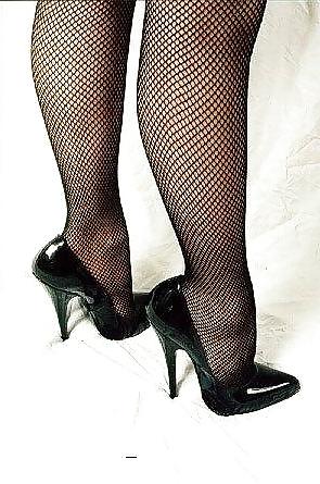 16P Sexy Nylons & High Heels