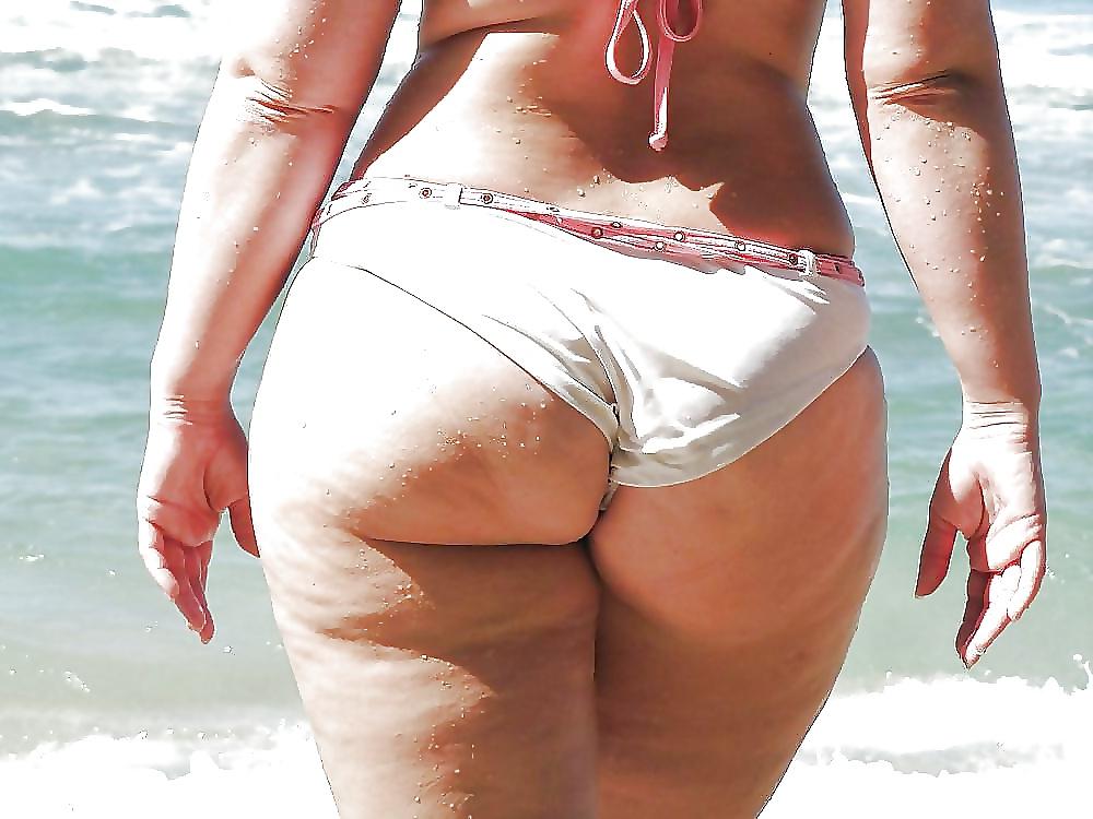 25P Beach Bums