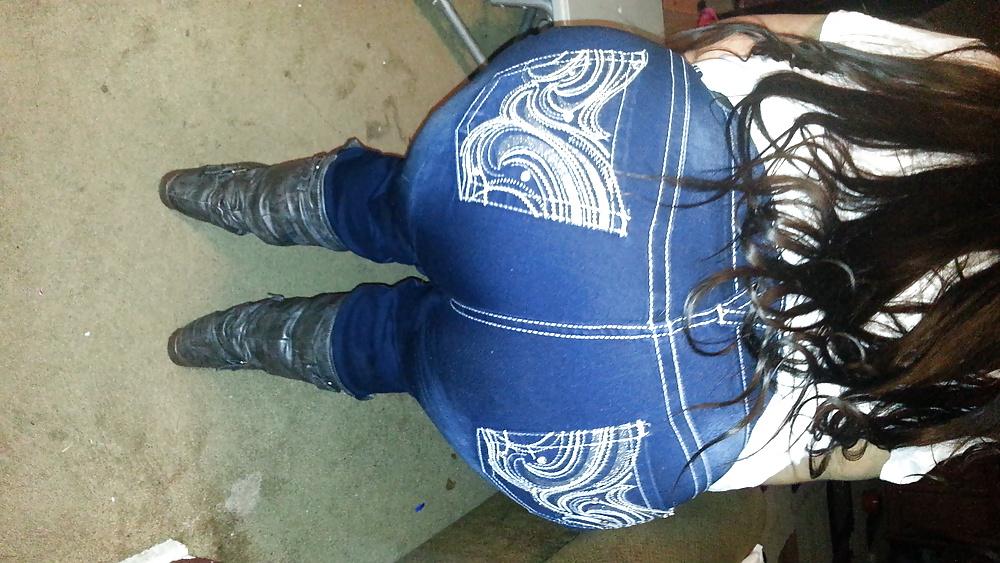 10P New latina ass