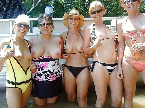 20P Flashing tits 22.
