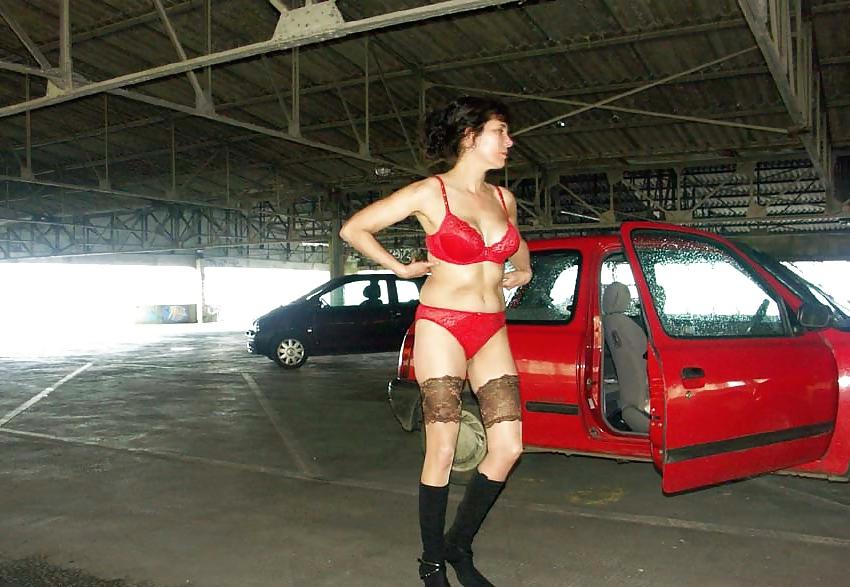 25P FRENCH NADINE flashing in a parking lot 2005