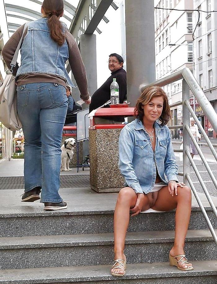 25P Public Flashing 5