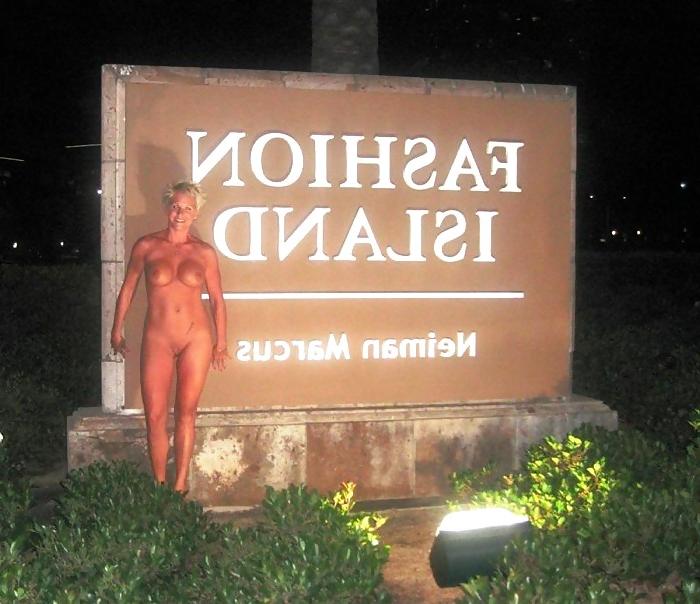 25P Public Flashing 5