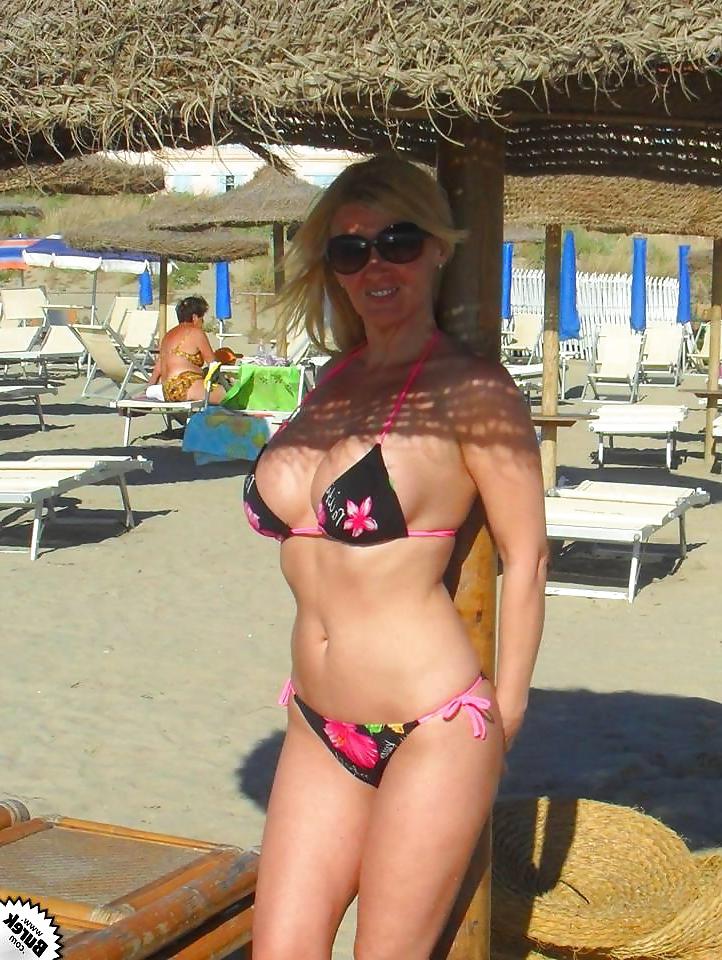 25P Serbian Milf slut