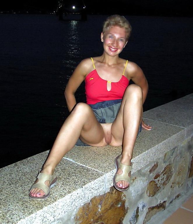 25P MILF Flashing - 42