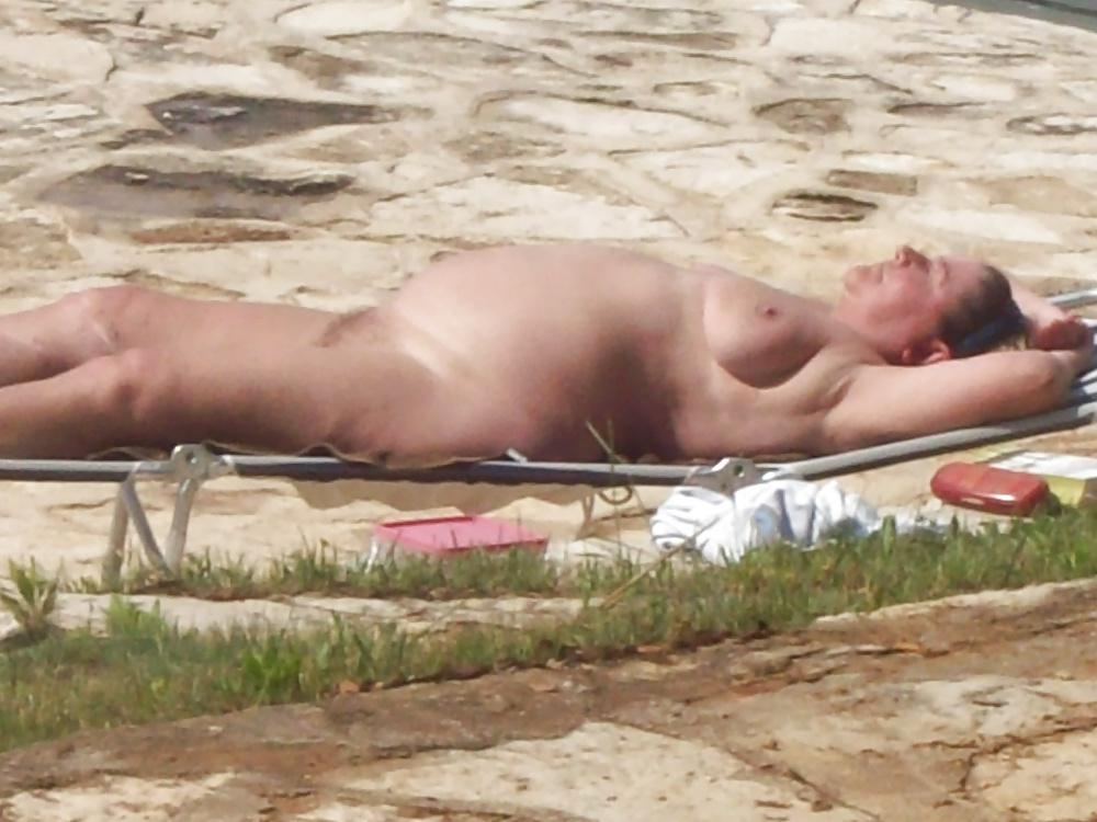 9P Nudist beach camping
