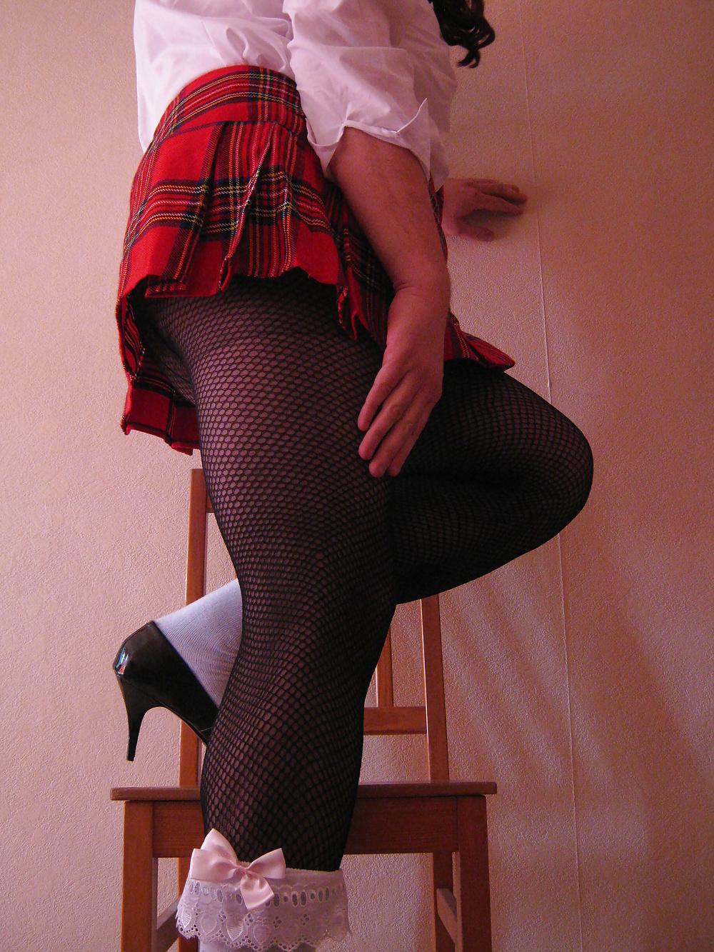 8P College girl