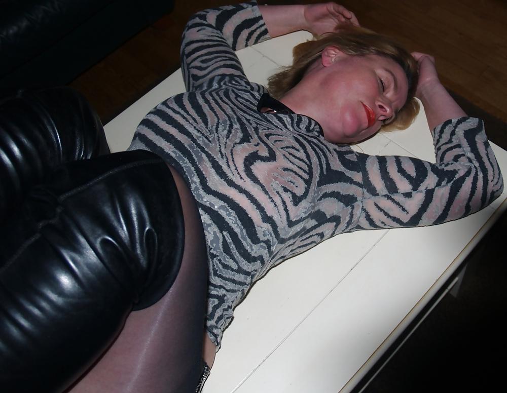 11P Dutch leather woman