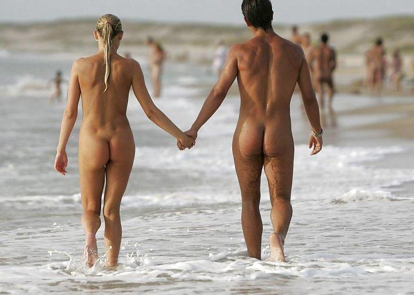 25P Nudist Beach Fun