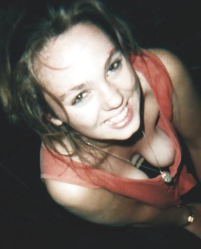25P Beach babe 