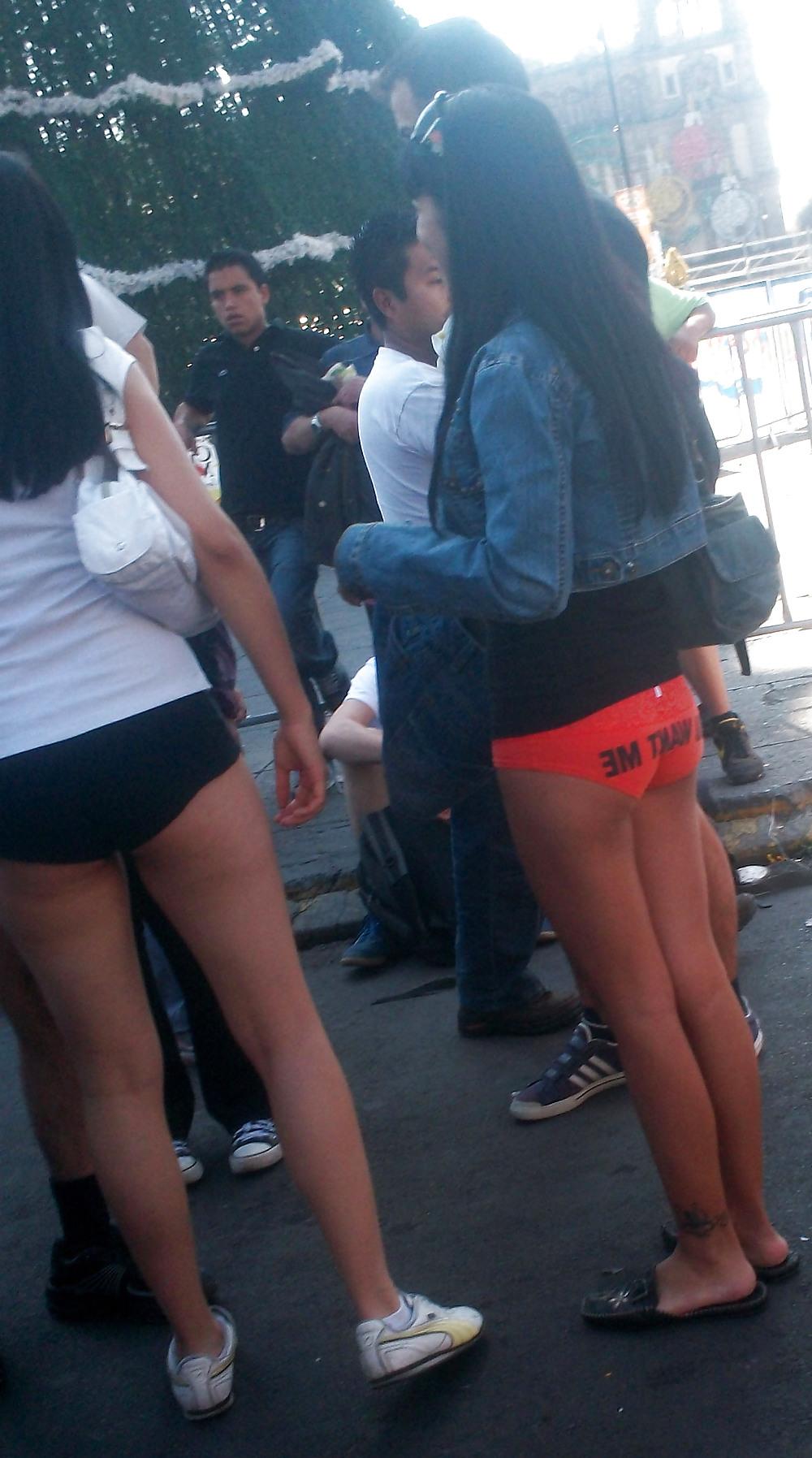 24P No pants